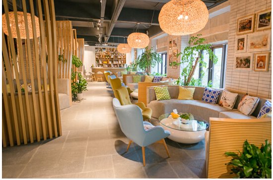 四季金辉:年轻不将就 幸福更要讲究