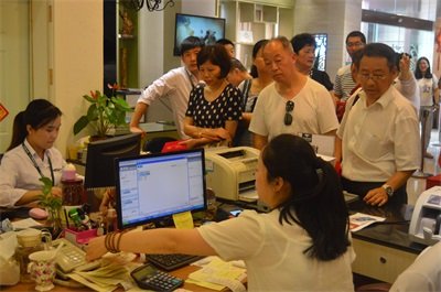 先锋第二届购物狂欢节暨夏季新品发布会火热进行