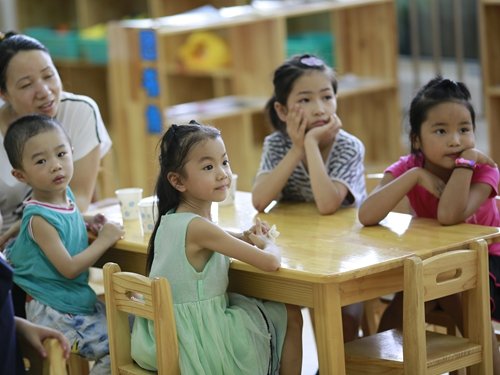 新加坡双语幼儿园美女教师闪亮亲子会 江南华