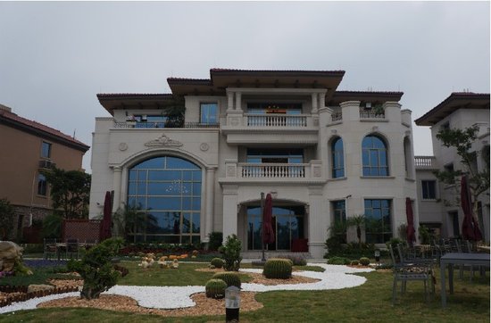 洋房价格享别墅生活 谁将成就平果碧桂园