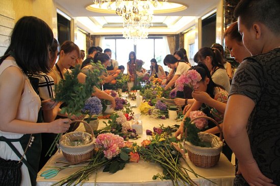 花儿与幸福 幸福里业主插花艺术沙龙第一期完美呈现