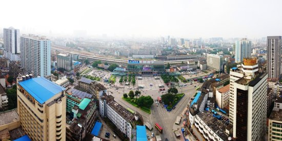 南宁火车站将变脸老城区新商圈崛起物业飙升