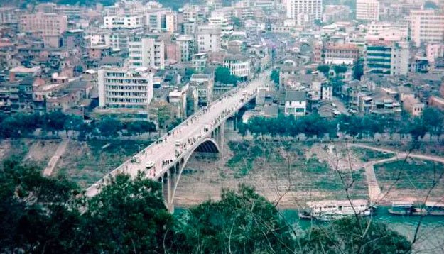 资料图:1980年代的梧州 资料图:1980年代的梧州