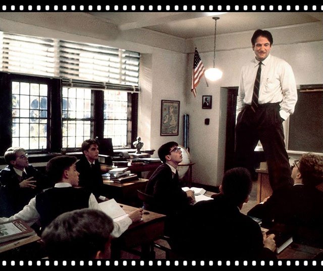 大學輔導員，婆婆媽媽背後的尷尬