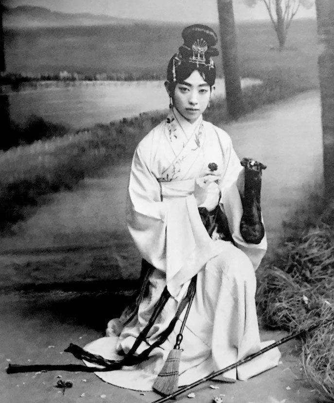 梅兰芳《黛玉葬花》里,永恒的寂寞之美也扑面而来 梅兰芳《黛玉葬花》里,永恒的寂寞之美也扑面而来