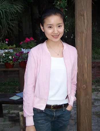 清纯<em>女孩</em>如何着装 当学董洁(组图) 服饰每日资