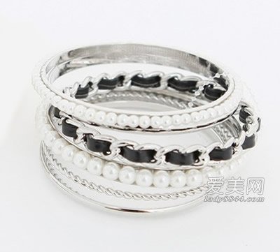 <em>精致</em>韩式手链 举手间散发<em>迷人</em>气息_<em>女性</em>_拍拍