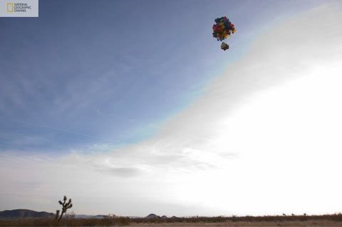 <em>飞屋环游记</em>变成现实 带你的屋子环游世界 - 摄