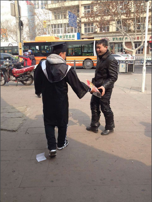 士支招:开盘必特价 7300\/㎡起抢名校房_频道-青岛