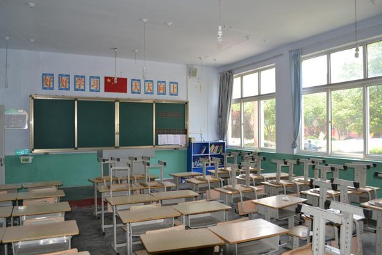 中铁·华胥美邦项目全心支持教育资源建设,与