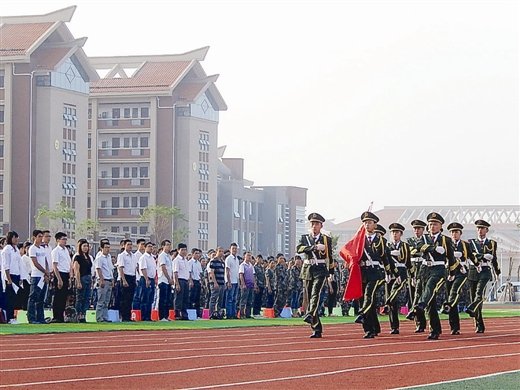 钦州学院滨海新校区昨日启用_频道-钦州