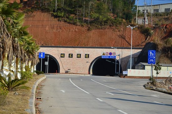 德化城东隧道通车 新城5分钟生活圈已现_频道