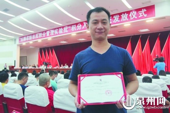 石狮外来人口减少_海南省外来人口分布图