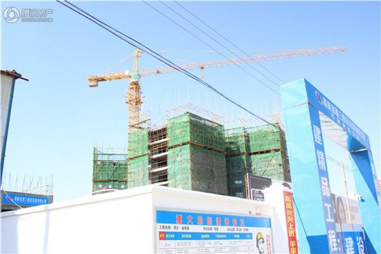 万道克拉公馆:2#楼建至12层 2-3房火热销售中