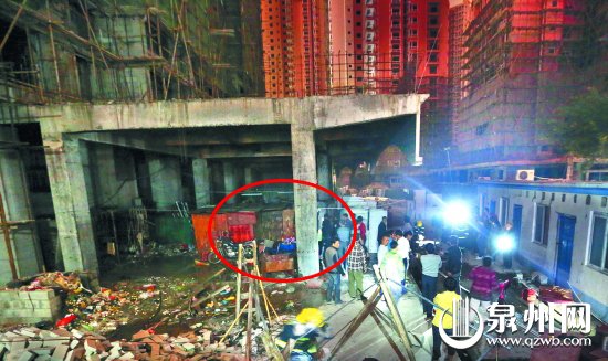 宝洲路在建浦西安置房爆炸起火 幸无人员伤亡