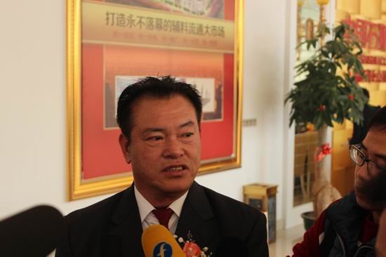 龙腾辅跃掀开新纪元 石狮辅料城封顶招商