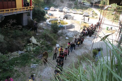 永慈老上师百岁诞辰 数百人瞻礼肉身舍利_儒释道频道_腾讯网