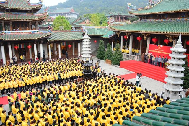 厦门市"南普陀义工服务社"正式揭牌成立