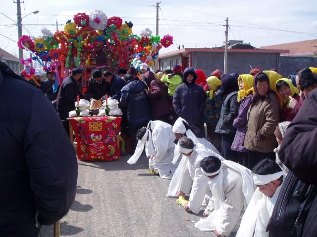 关于保护乡村传统丧葬礼俗的紧急呼吁书