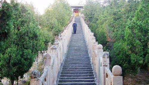 陕西省榆林市道教名山:白云山