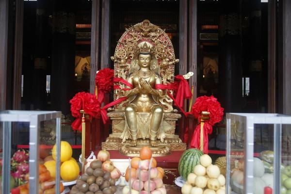 弥勒菩萨道场雪窦山迎请尼泊尔天冠弥勒