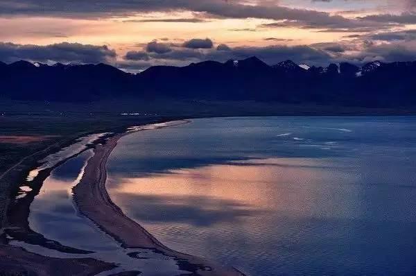 济南起名,济南风水大师,山东风水大师,山东起名,济南宝宝起名,济南起名公司,济南风水讲座,济南起名大师,济南周易大师,济南商标起名,济南公司起名