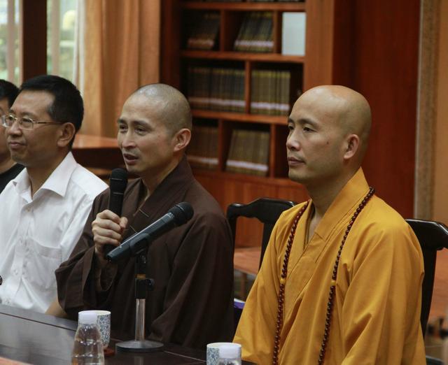 浙江安福寺和台湾中台禅寺举行友好交流活动