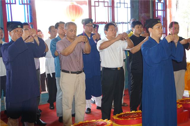 天津静海药王庙举行道教人才培养功德会成立会议