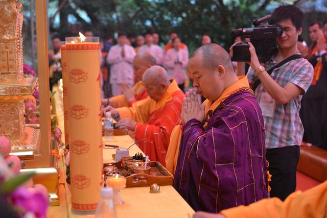 弘法寺启建思亲报恩水陆超度暨祈福大法会