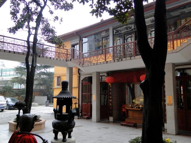 上海圆明讲堂—中国近现代两代高僧驻锡地