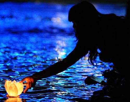 道教风俗与文化:鬼月风俗及禁忌