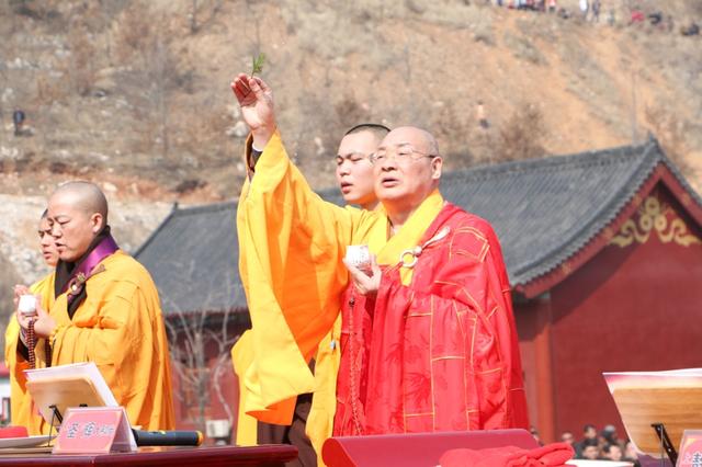 河北唐山普陀禅寺隆重举办"启建十周年观音圣像开光庆典"