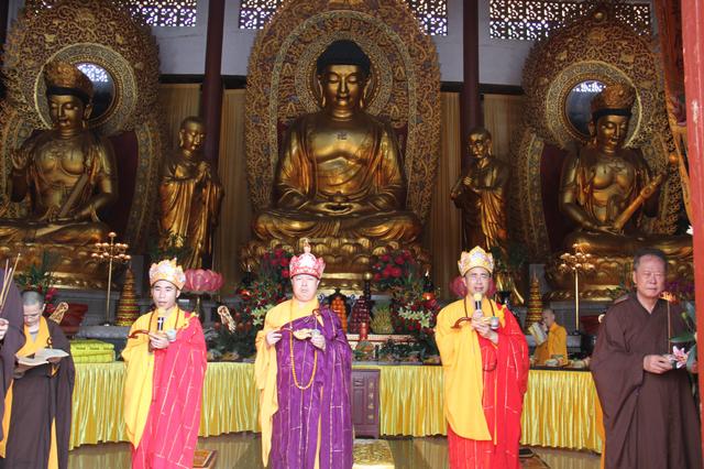 弘法寺清明水陆超度祈福大法会圆满送圣