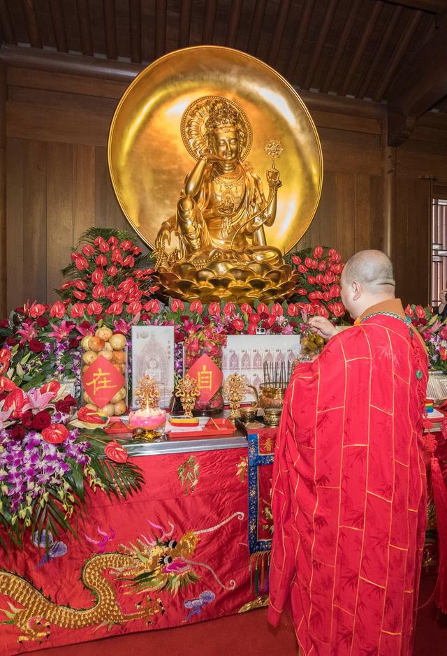 上海玉佛禅寺隆重举行系列活动恭迎观音菩萨出家吉日