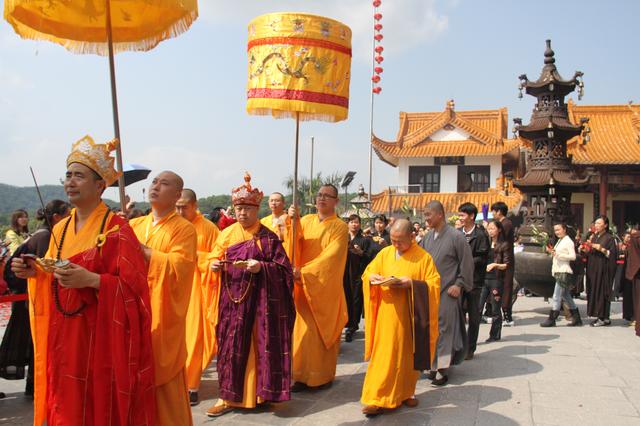 弘法寺清明水陆超度祈福大法会圆满送圣