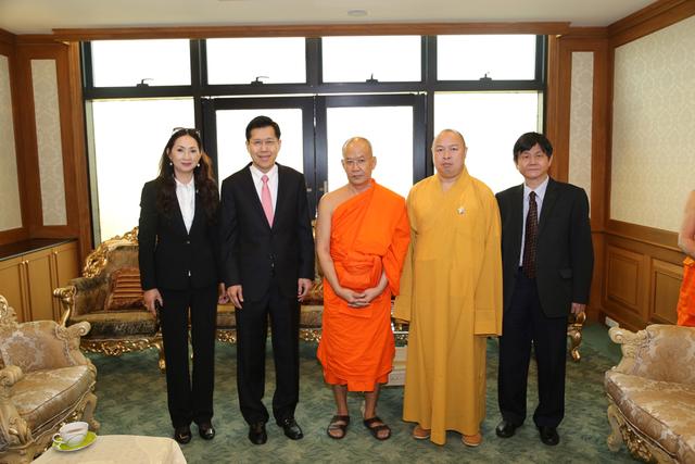 印顺大和尚应邀出席代僧王菩塔瞻追思会议