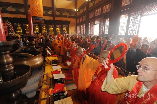 邢台大开元寺中兴重光暨明憨法师升座