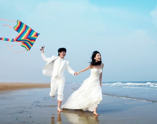在海边拍婚纱照的注意事项
