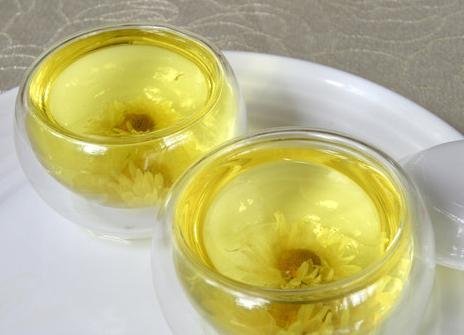 怀孕期间女性可以喝菊花茶