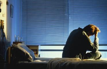 失眠成最大困扰 7成职场人睡眠不足6小时