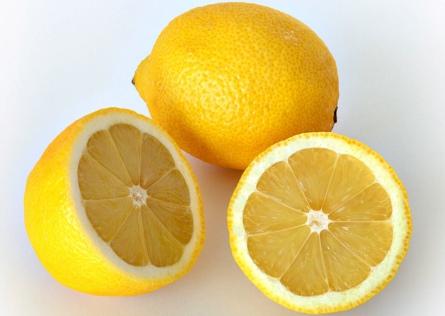 夏季吃柠檬减肥 瘦身又美白