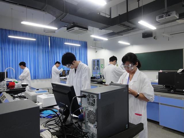 第9届上海大学生化学实验竞赛 18所高校学生同