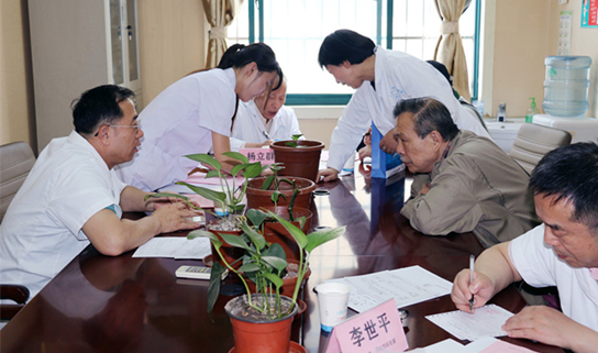 5.25世界预防中风日 上海蓝十字脑科医院公益