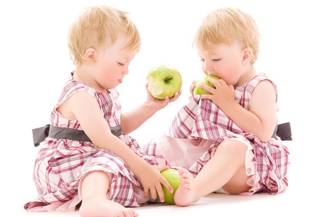 婴幼儿常吃苹果可防佝偻病