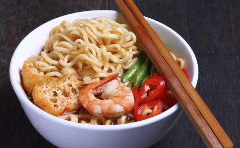 盘点吃方便面的十大危害