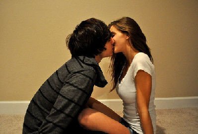 女人潜意识都想被<em>强吻</em>吗?_大申网_腾讯网