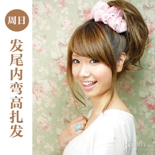初夏<em>百变俏女郎</em> 一周发型不重样_大申网_腾讯