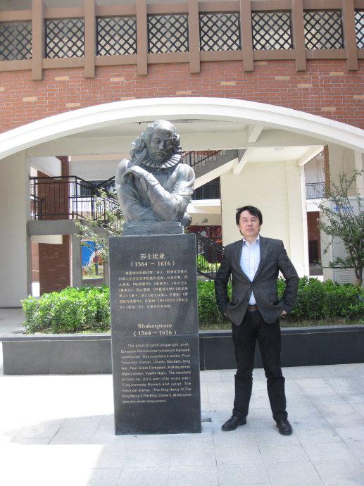 以梦为马 不负韶华--画家梅一心中的诗意世界