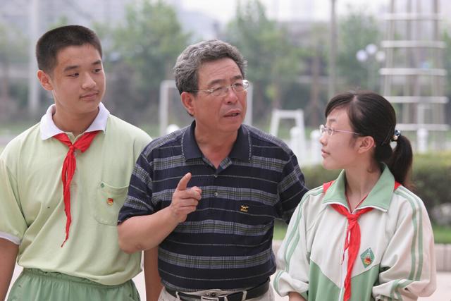 闸北第八中学校长刘京海:让每个孩子都相信能