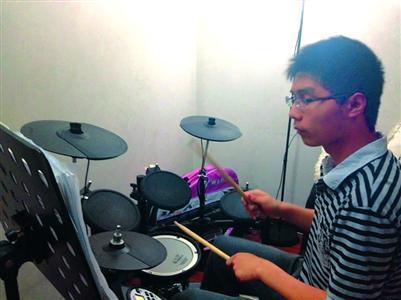 高分学霸晒高考心得:写游戏代码权当放松 - 上